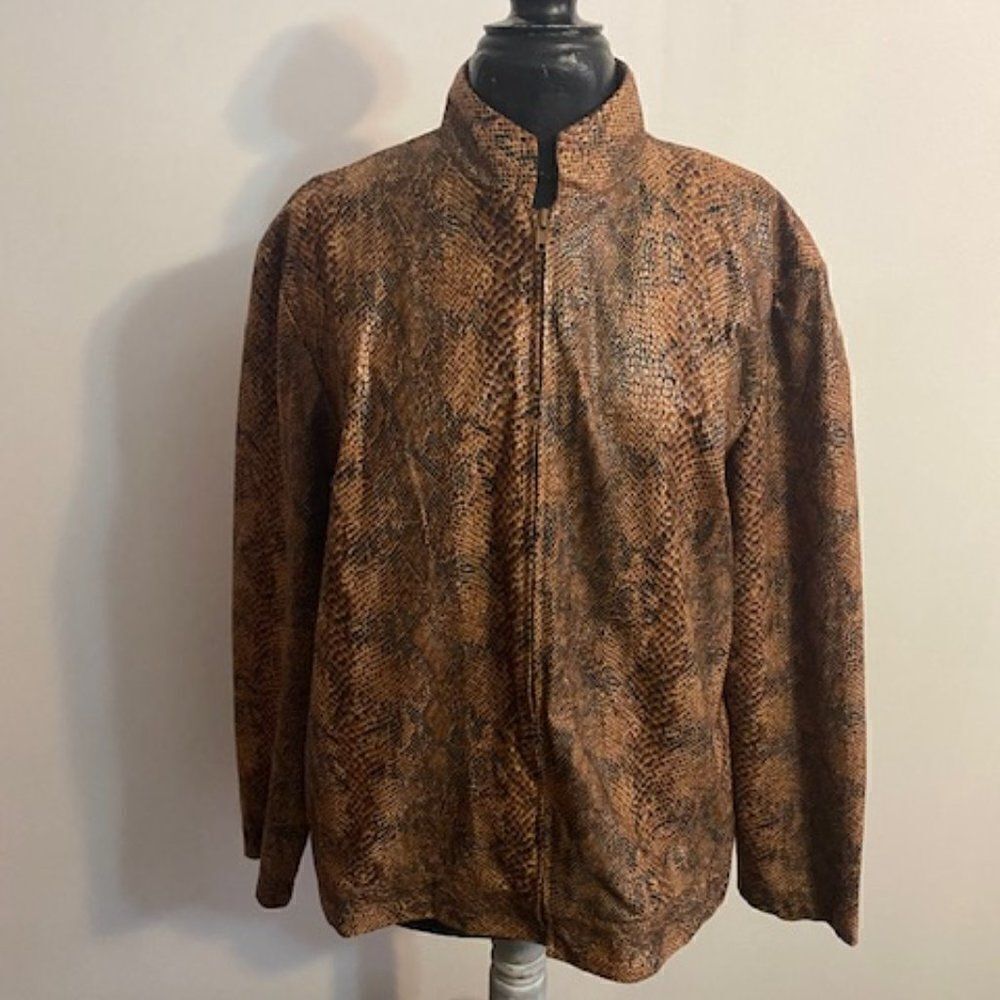 Susan Graver Snakeskin print front zip jacket, size XL